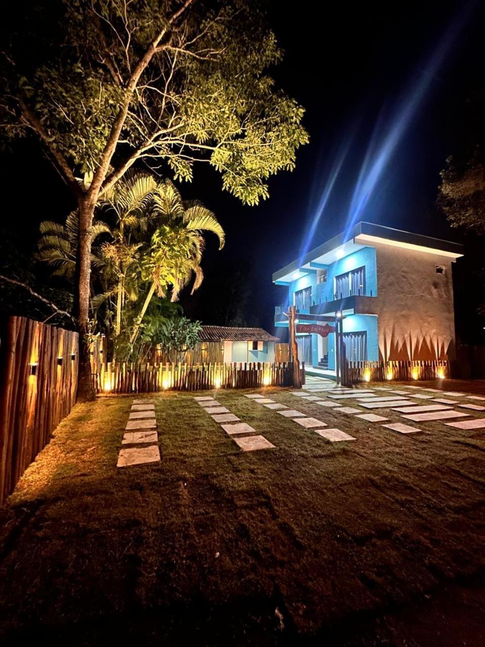 Flor De Maio Inn